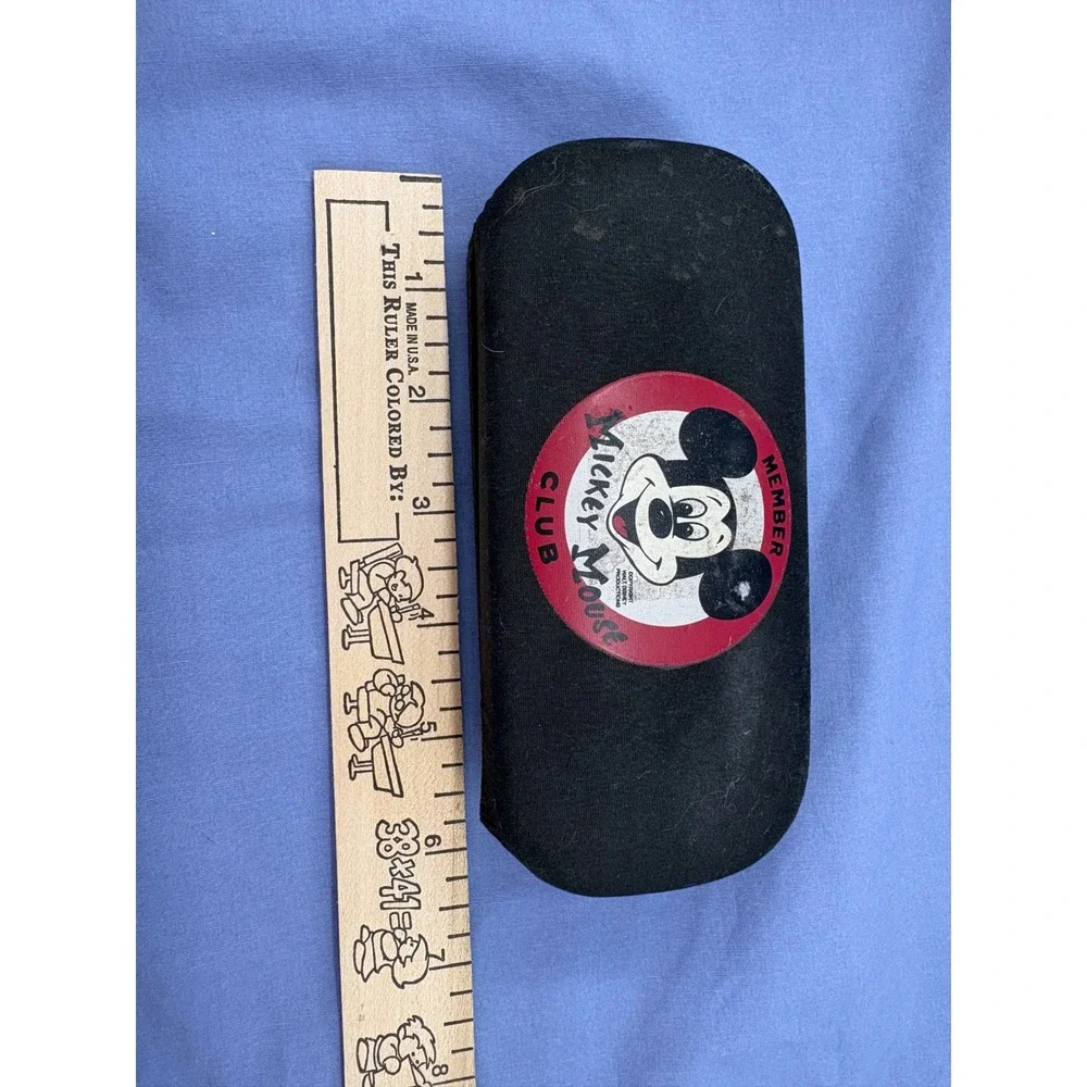 Disney Mickey Mouse Club Glasses Case OS Black Member Logo Disneyland Resort